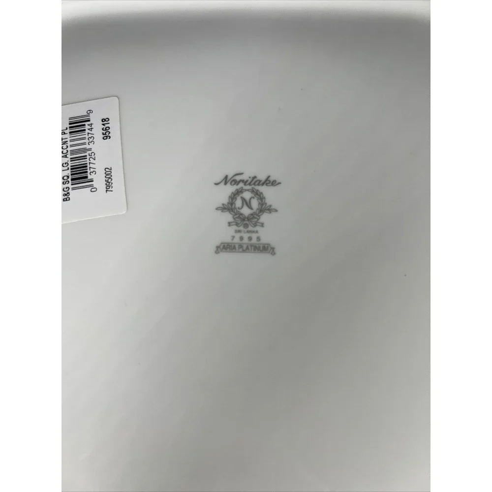 Noritake 7995 Aria‎ Platinum Square Dinner Plate New NIB